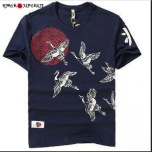 Choisir les T-shirts japonais à manche longue